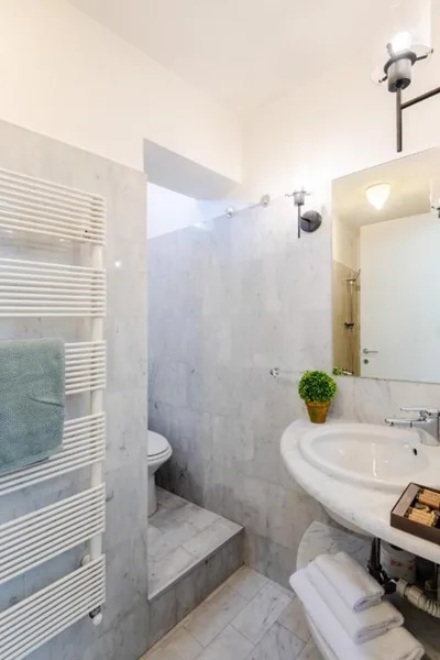 Georgia Modern Panoramic Penthouse with Elevator – Foto’s 3