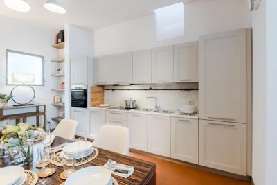 Georgia Modern Panoramic Penthouse with Elevator – Foto’s 13